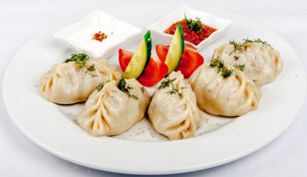 Классическое тесто на манты: вкусное, нежное, заварное, без яиц, чтобы не рвалось. ТОП-4 лучших пошаговых рецептов с ФОТО